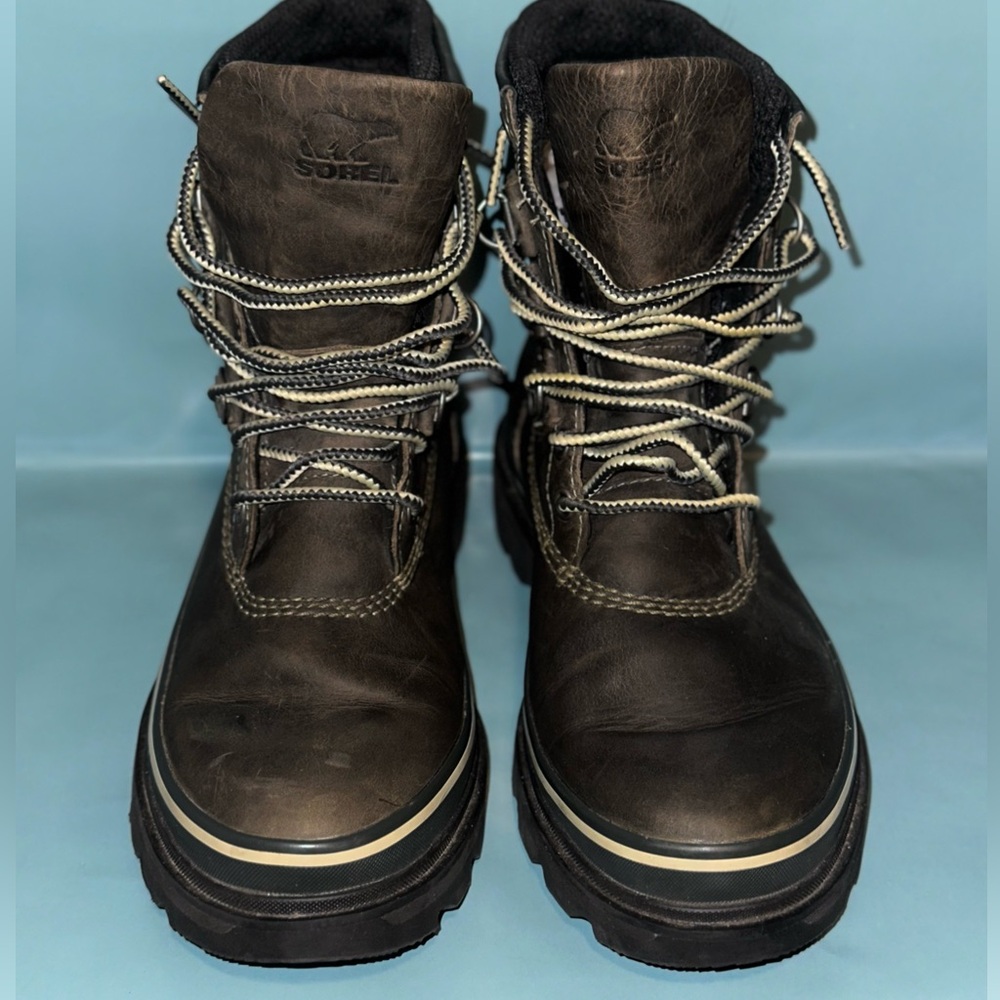 Sorel woman boots size 7